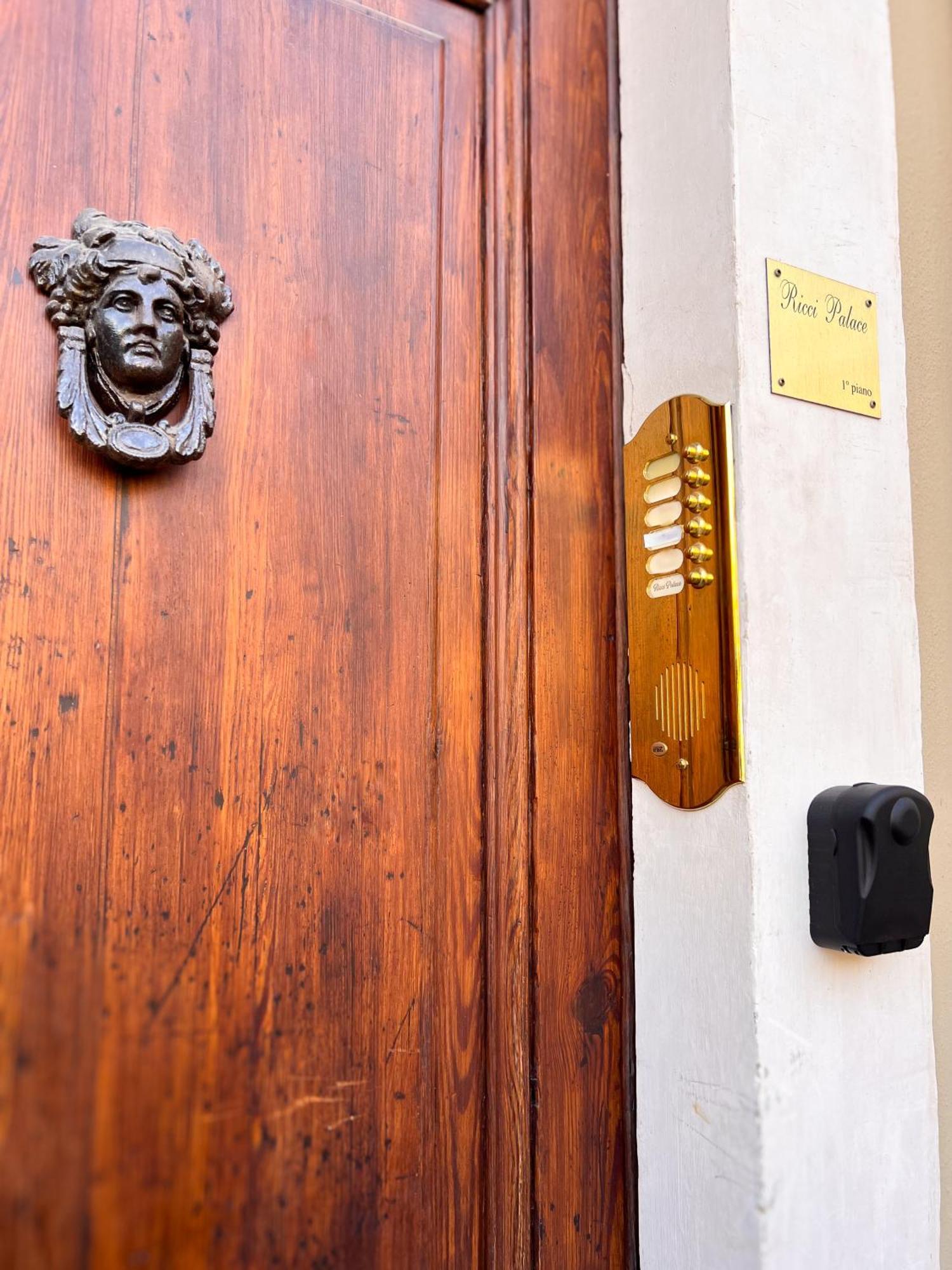 Ricci Palace Suites CTA Exterior foto